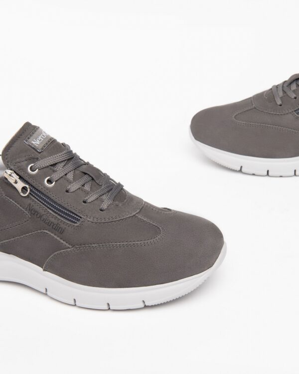 Sneakers Nero Giardini - immagine 2